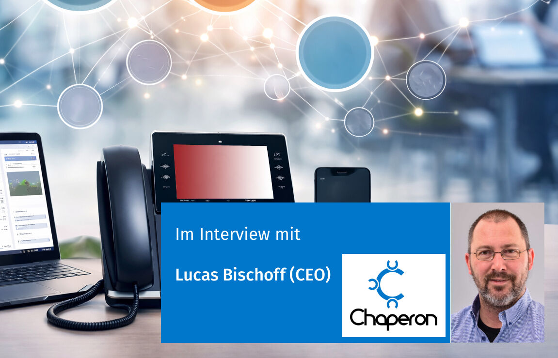 Banner mit Foto Chaperon und Laptop, Tischtelefon und Vernetzungs-Karikatur.